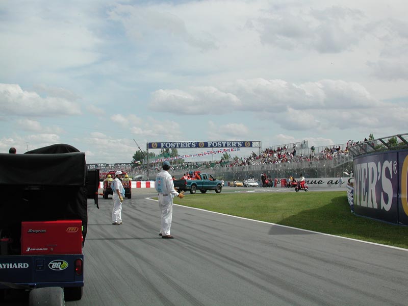 Towing to pre grid 4.jpg 60.7K